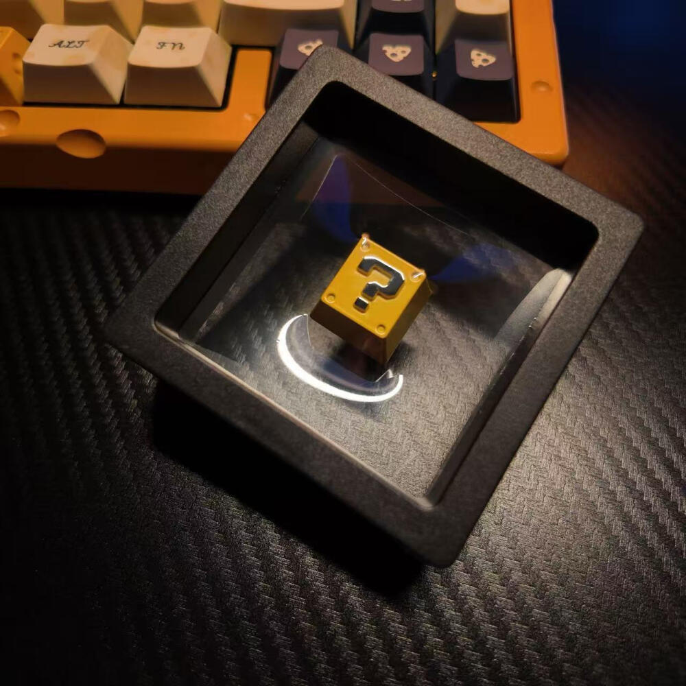 Gaming Accessories For Room - غطاء مفتاح معدني بتصميم كتل الأسئلة